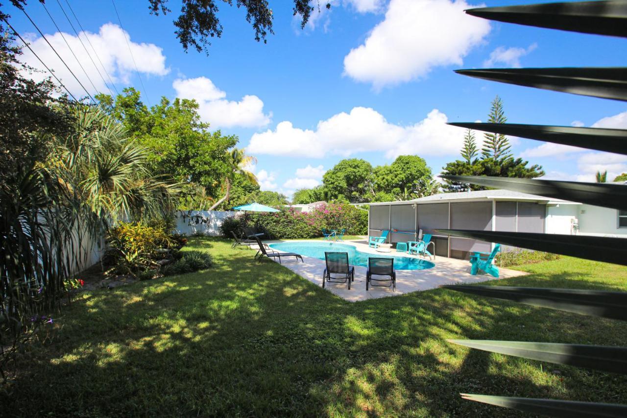 Beautiful Home With Pool And Outdoor Space West Palm Beach Bagian luar foto
